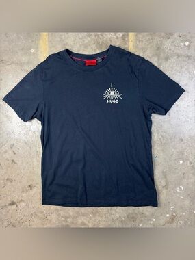 HUGO Dedico T-Shirt Size Large Black Hugo Boss Graphic Tee Made in Portugal Mens